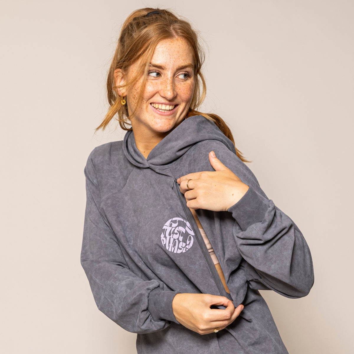 "It's Just A Phase" Heather Still-Hoodie – verdeckter Reißverschluss