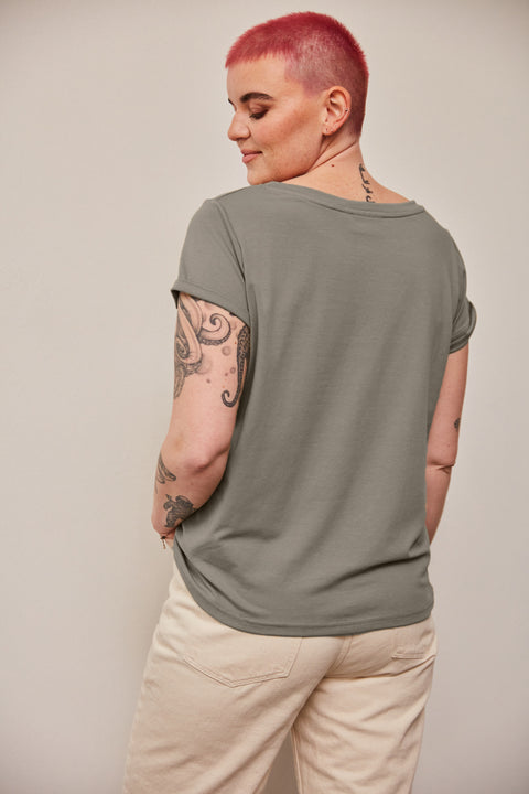 Limited Edition: Lily Stillshirt Muddy Gray