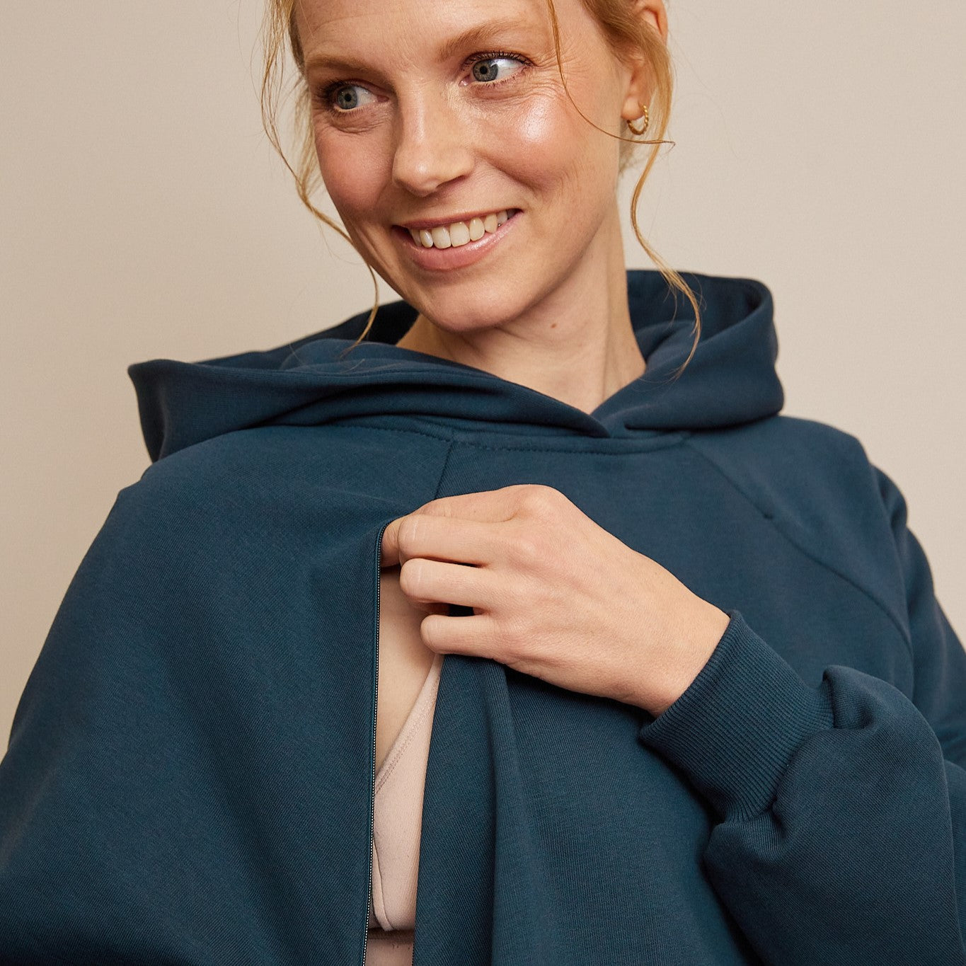 Oversized Heather Still-Hoodie aus Bio-Baumwolle 2.0